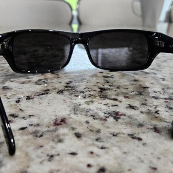 Maui Jim - PEAHI !!!  FLAWLESS AND IN MINT CONDITION !!! - Picture 7 of 7
